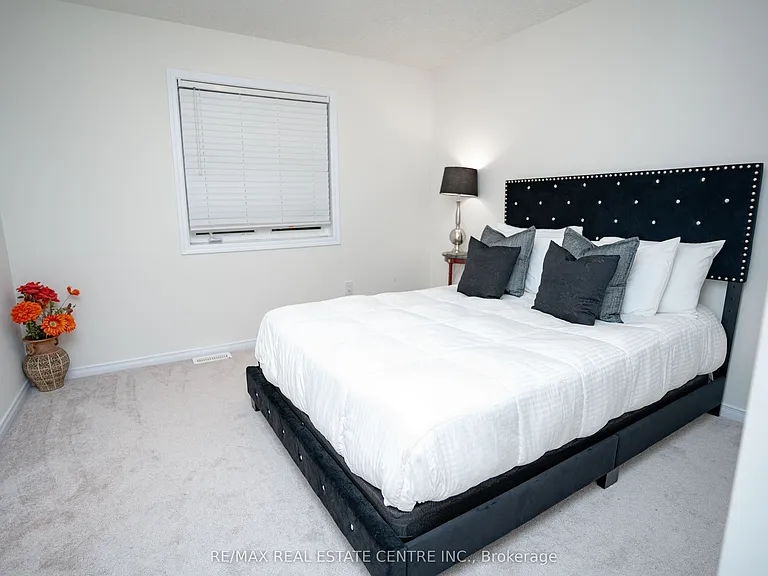 7869 Buckeye Cres — Photo 25