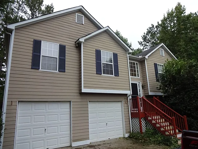 2275 Dresden Grn NW — Photo 1