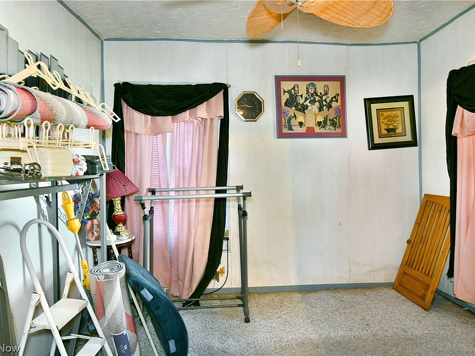 16th image of 216 Federal St NE