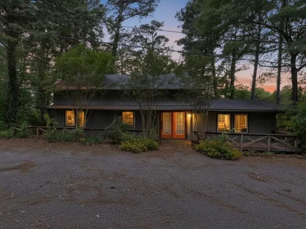 216 Pinewood Ln, Hideaway, TX 75771