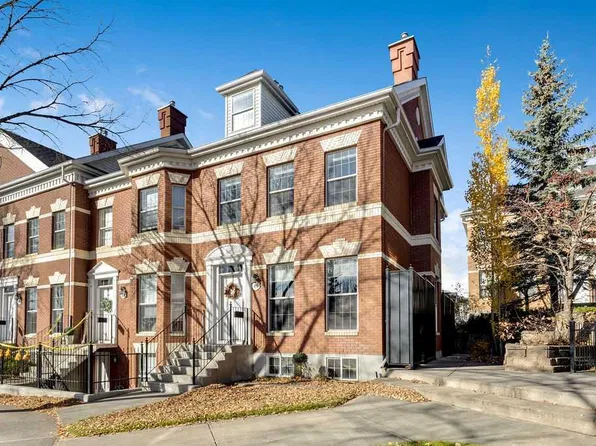 86 Inverness Sq SE, Calgary, AB T2Z 2Z2
