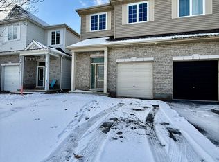 274 Broxburn Cres, Ottawa, ON K2J0N8