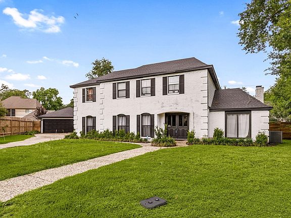 3rd image of 15811 Mindywood Ct