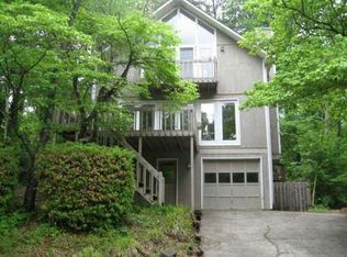 2049 Country Squire Rd, Marietta, GA 30062