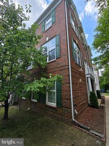 5019 Village Fountain Pl, Centreville, VA, 20120