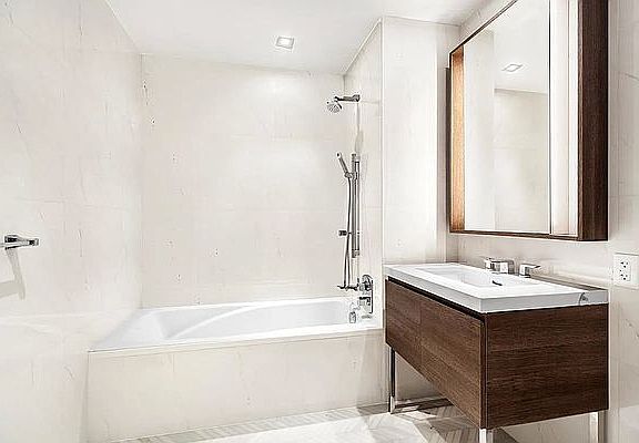 3rd image of 505 W 43rd St #6T