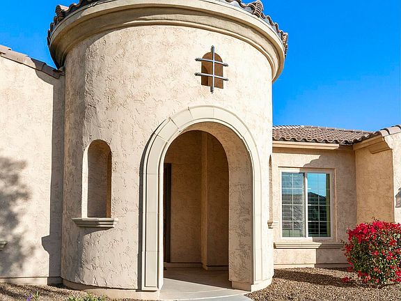 4th image of 3114 E WILDHORSE Court