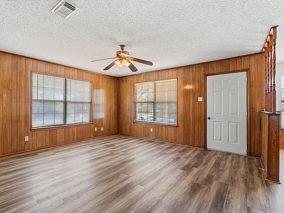5th image of 708 Hunter Dr
