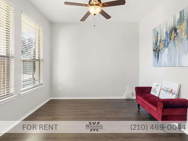 939 Spello Cir — Photo 13