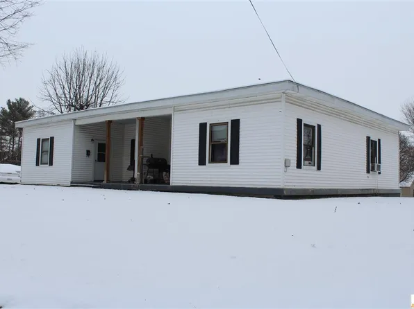 410 N Race St, Glasgow, KY 42141