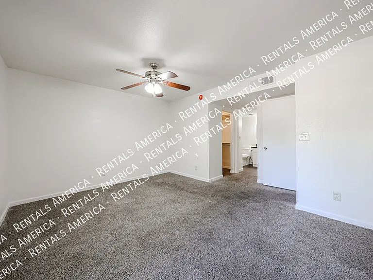 4608 W Maryland Ave #208 — Photo 27