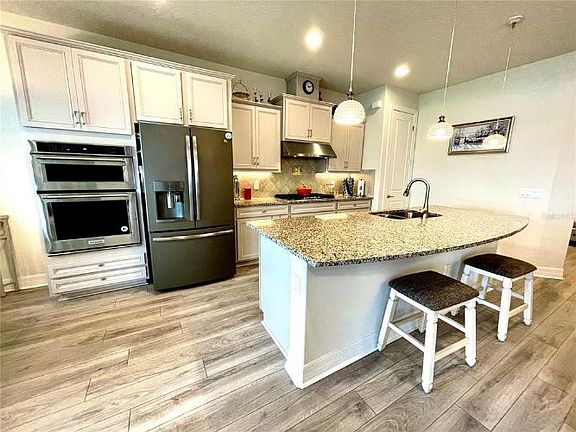 5th image of 10758 Lemon Lake Blvd