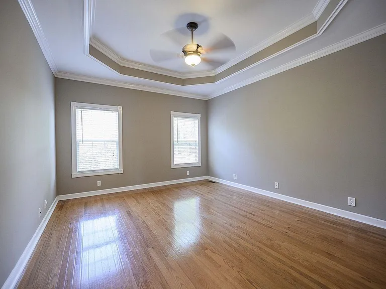 2256 Westwood Dr — Photo 12