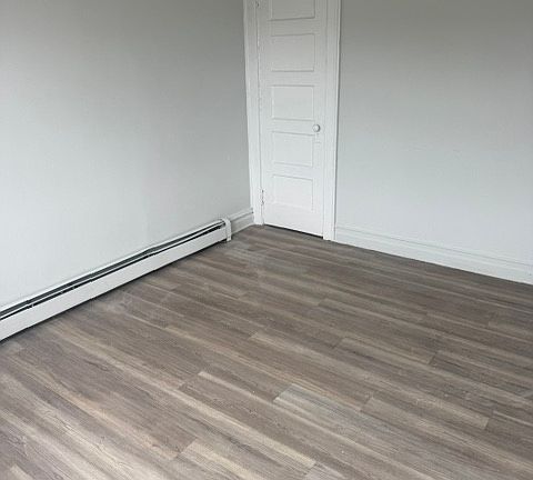 2nd image of 1768 Broadway APT 4