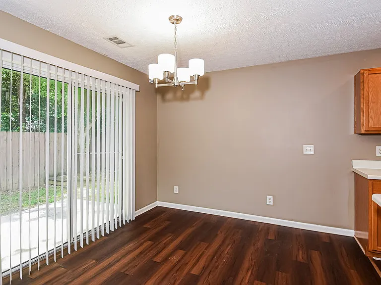 217 Osmanthus Way — Photo 7