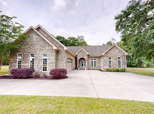 260 Cobb Rd, Dothan, AL 36301