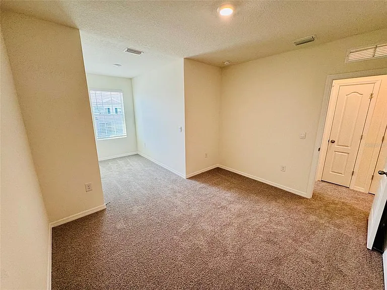 1492 Isleta Loop — Photo 10