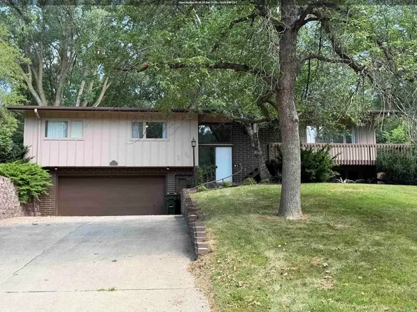 4708 Perry Way, Sioux City, IA 51104