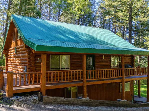 1238 Vista Dr, Star Valley Ranch, WY 83127