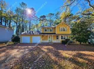 485 Jaywood Dr, Stone Mountain, GA 30083