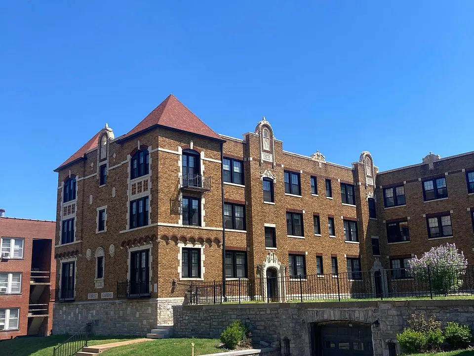 Forest Gardens Apartments