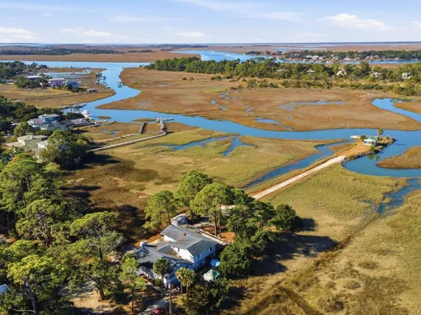 815 Miller Ave, Tybee Island, GA 31328