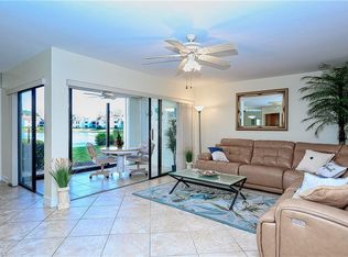 595 Beachwalk Cir #M-103, Naples, FL 34108