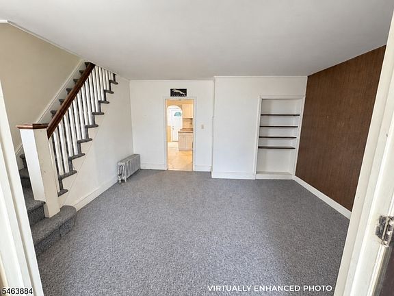 3rd image of 116 N 8Th St