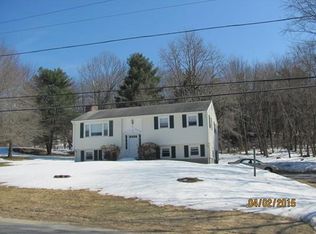 16 Vassar Dr, Pelham, NH 03076