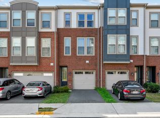 24473 Juniper Wood Ter, Sterling, VA 20166