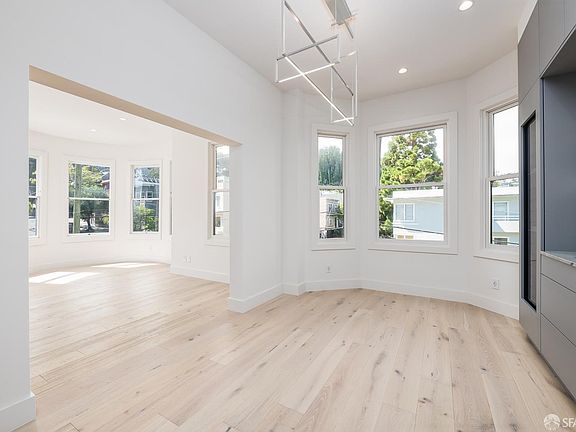4th image of 4758 17th St