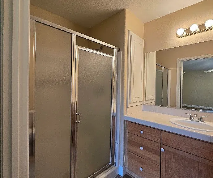 8836 N Del Mar Ave — Photo 22