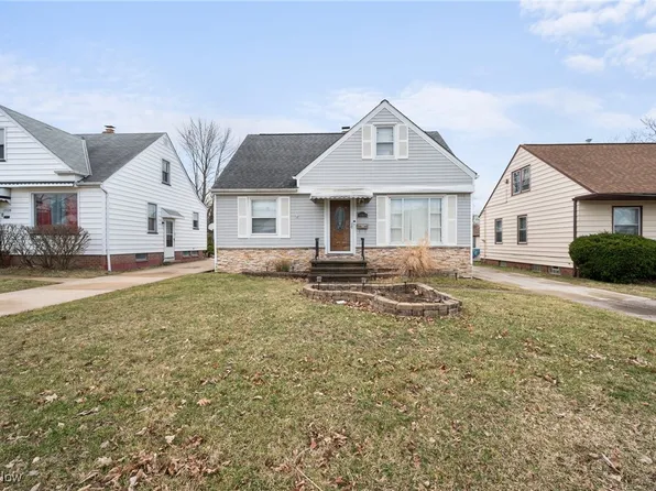 13524 Woodward Blvd, Garfield Heights, OH 44125