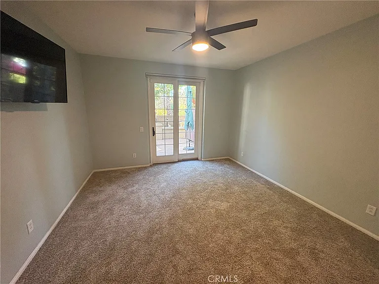 29130 Portland Ct — Photo 29