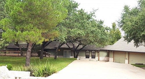 2nd image of 408 S Cowal Dr