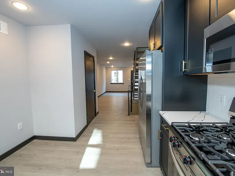 1512 S Beulah St — Photo 5