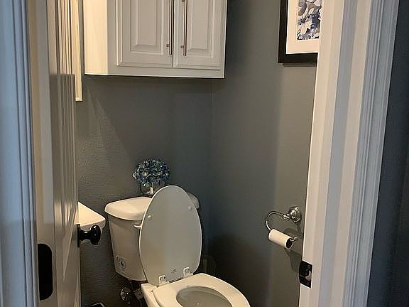 5th image of 26424 Hann Dr