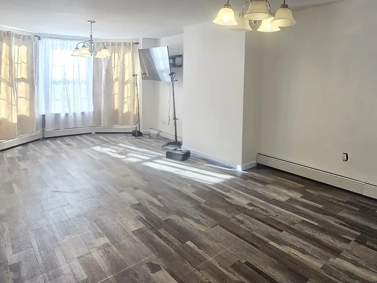 176 Arlington Ave #1 — Photo 19