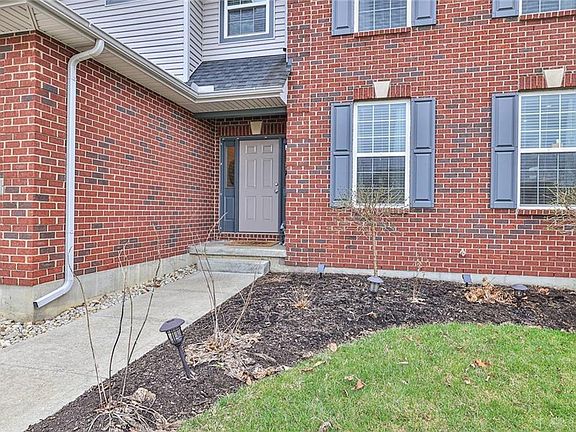 3rd image of 767 Griffin Ln