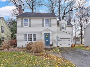 324 Lansdowne Rd, Syracuse, NY 13214