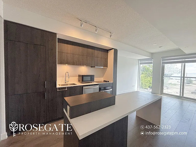 370 Martha St #207 — Photo 2