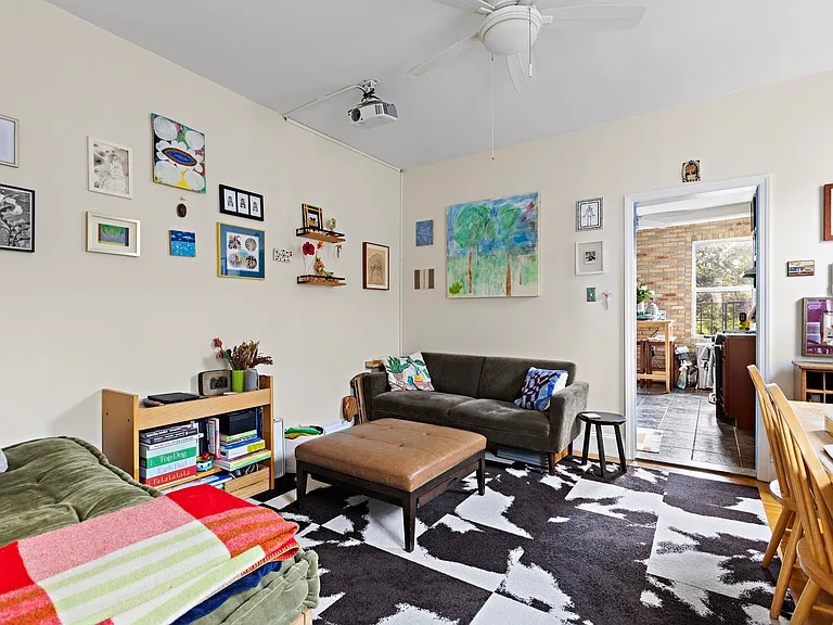 43 Coles St #3 — Photo 6