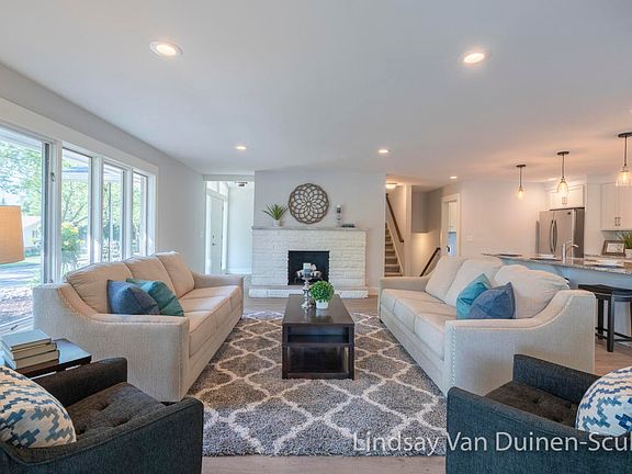 4th image of 2031 Tekonsha St SE