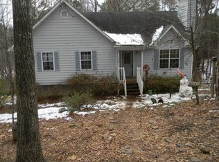 522 Dornell Rd, Ball Ground, GA 30107