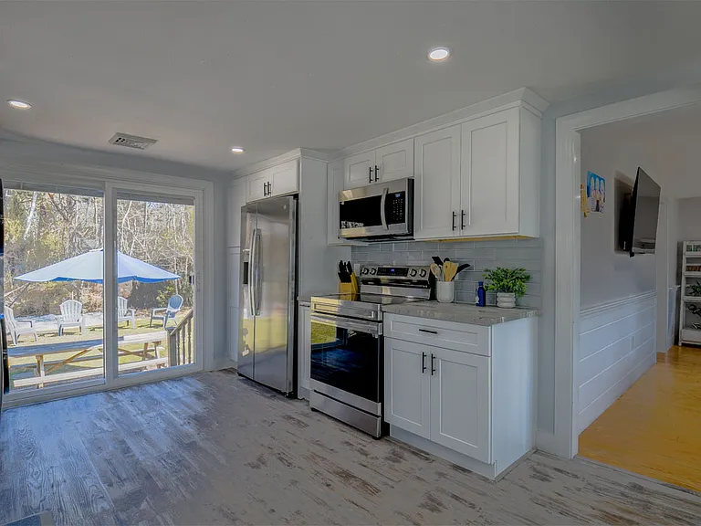 26 Beachplum Ln — Photo 3