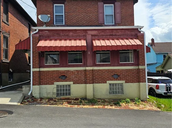924 Summit St, Tarentum, PA 15084