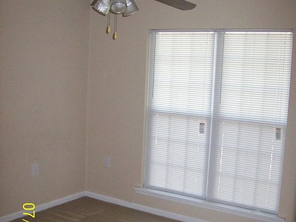 4th image of 1314 Hasting Dr APT B2