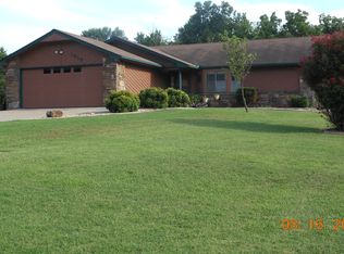 1416 Orchard Ln, Grove, OK 74344