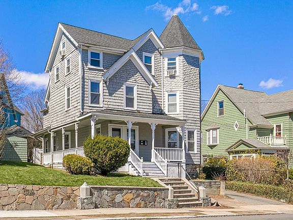 3rd image of 293 Albion St