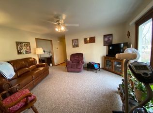 1809 N Washington St, Nevada, MO 64772